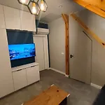 Kryniczanka شقة *